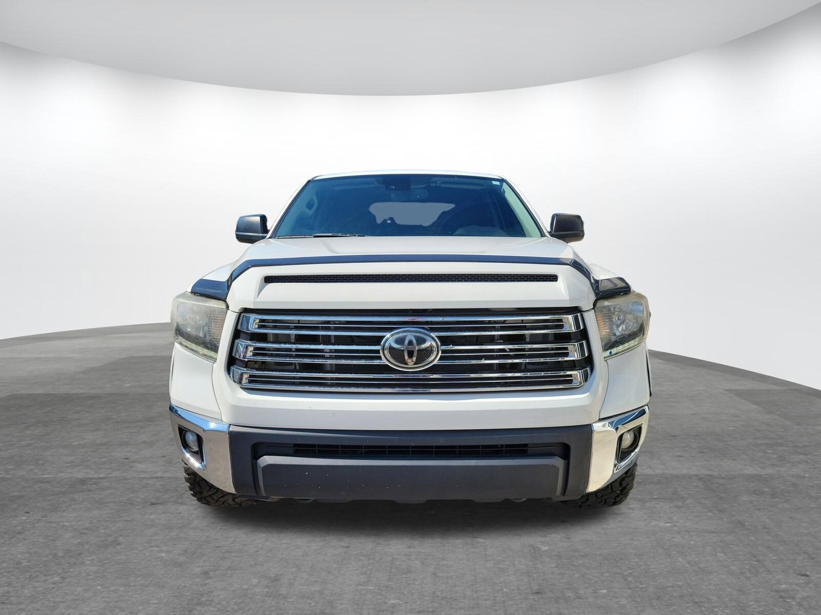 2021 Toyota Tundra SR5 CrewMax photo 2