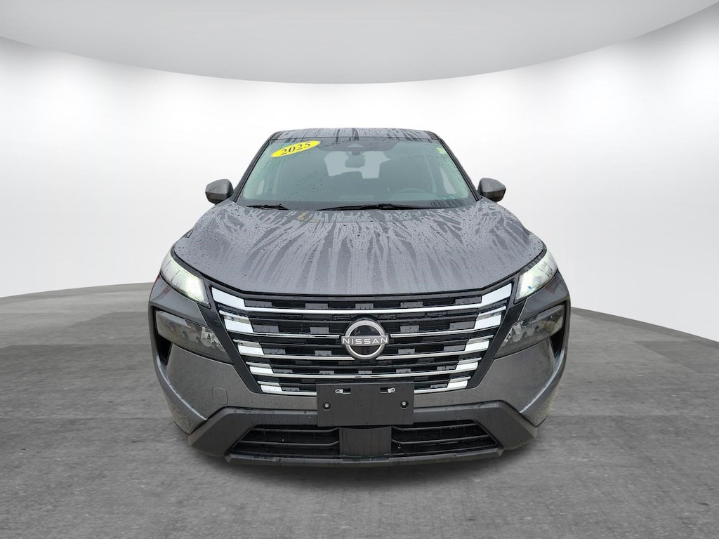 Used 2025 Nissan Rogue SV SUV