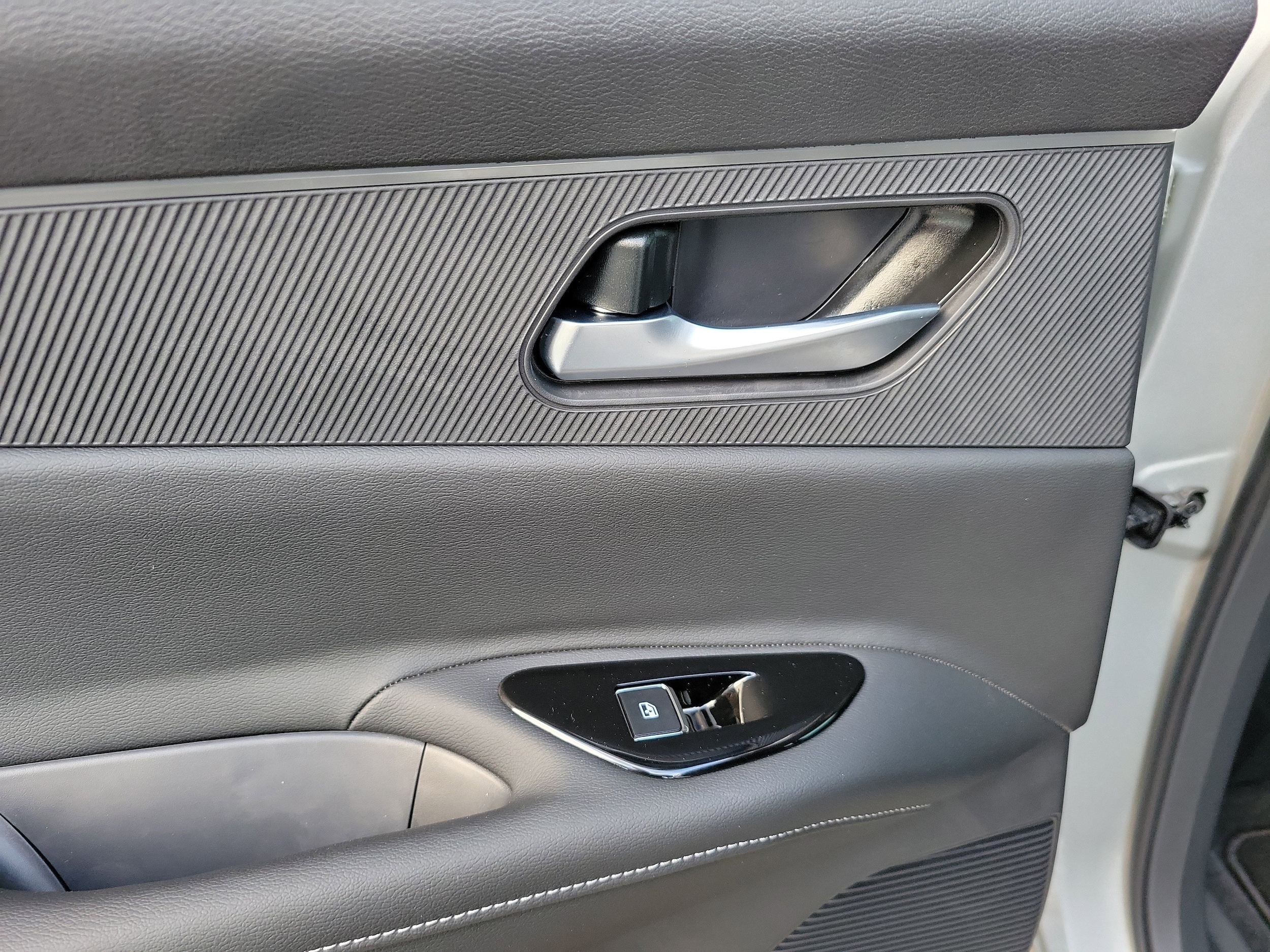 2025 Nissan Murano SV - Photo 20