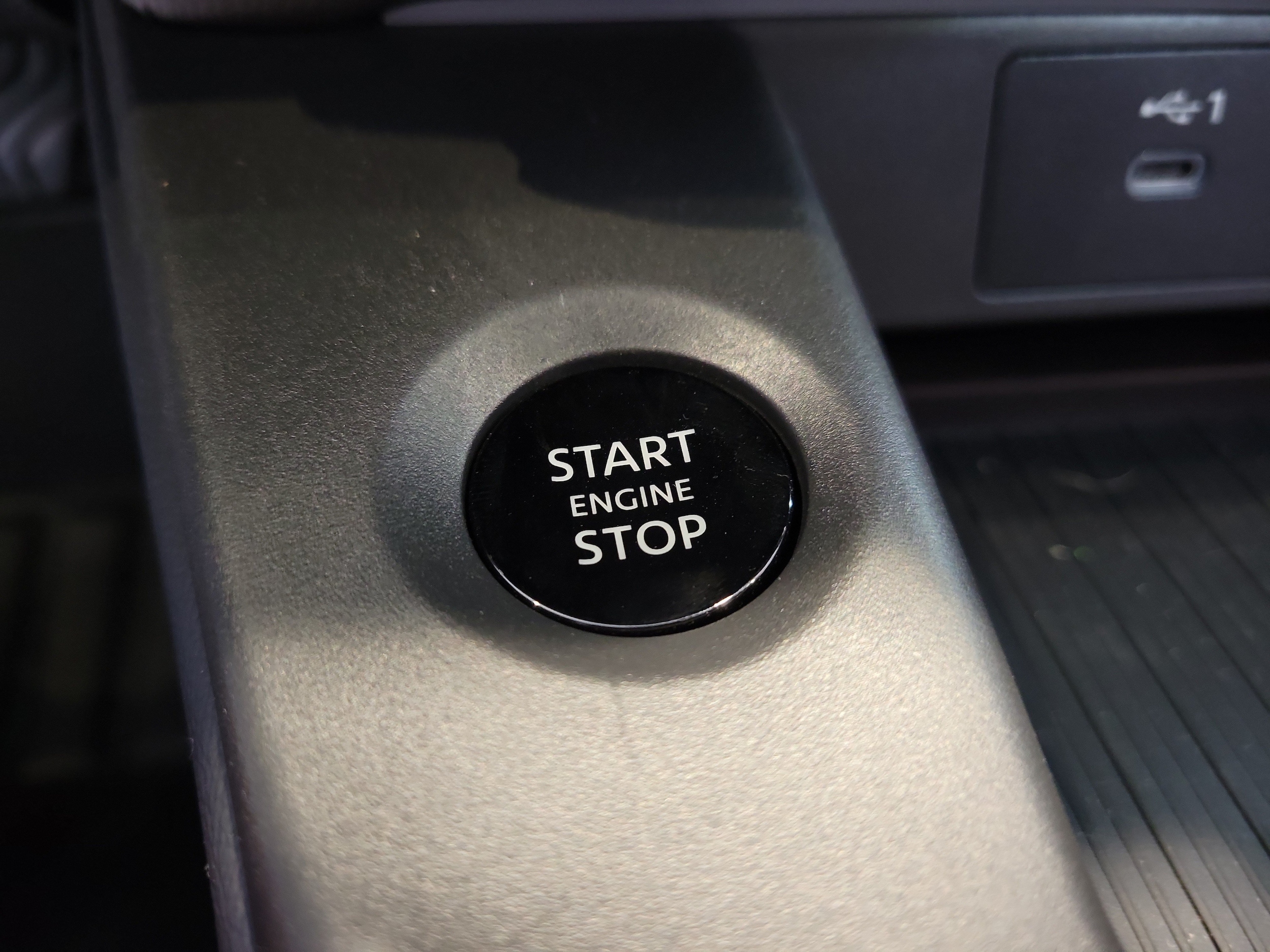 2026 Nissan Sentra SR - Photo 18