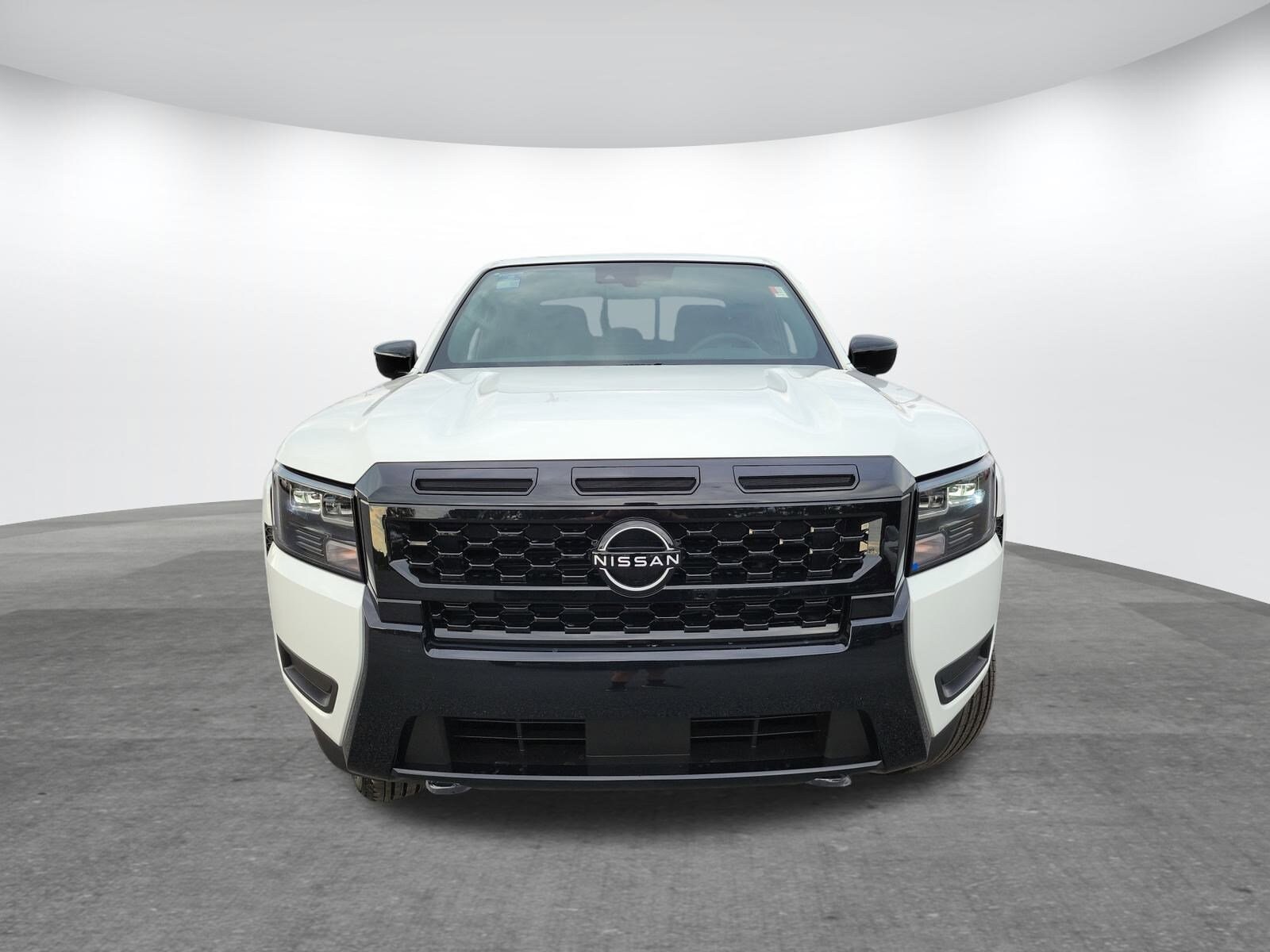 2026 Nissan Frontier SV photo 2