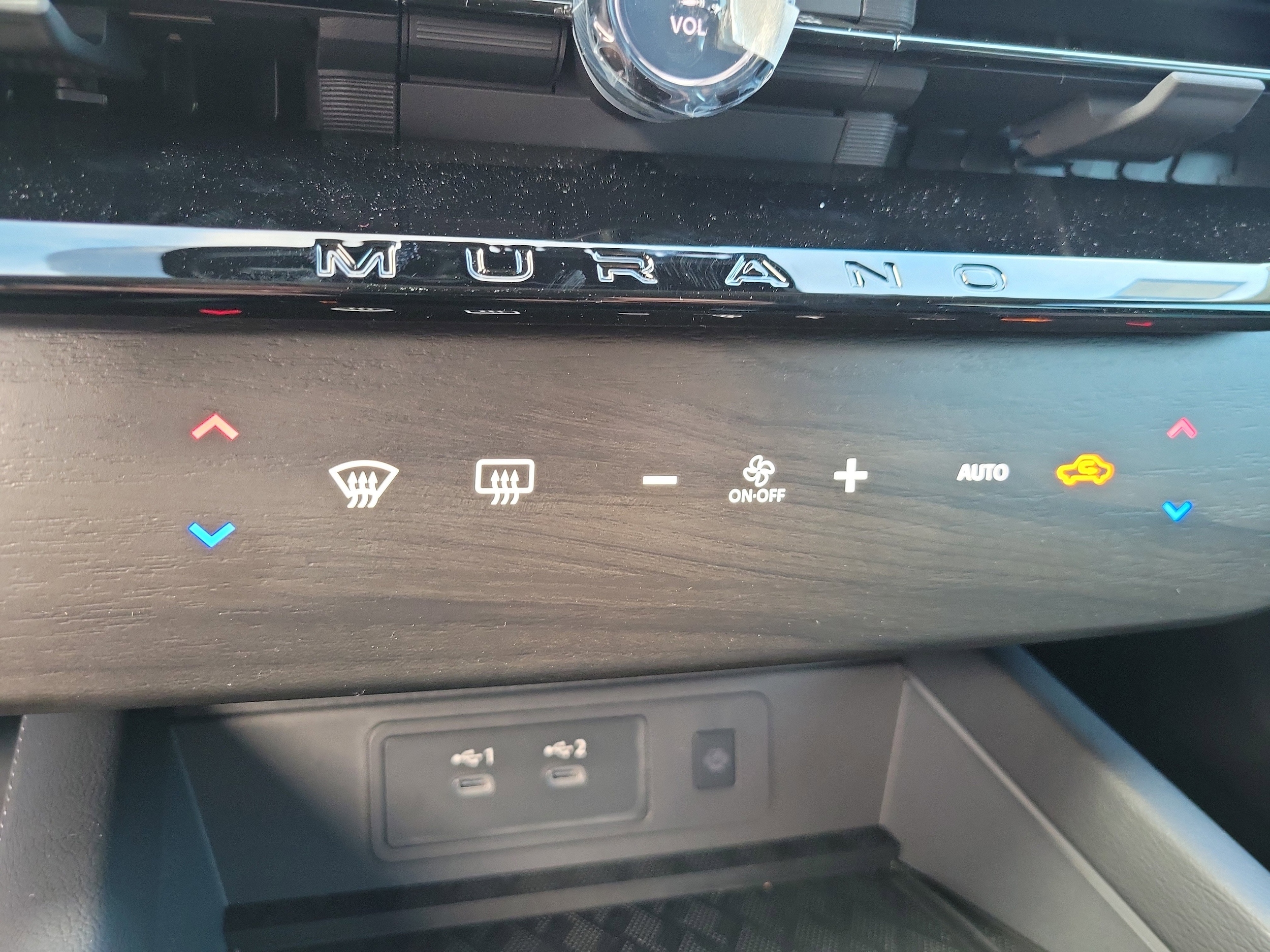 2025 Nissan Murano SV - Photo 24