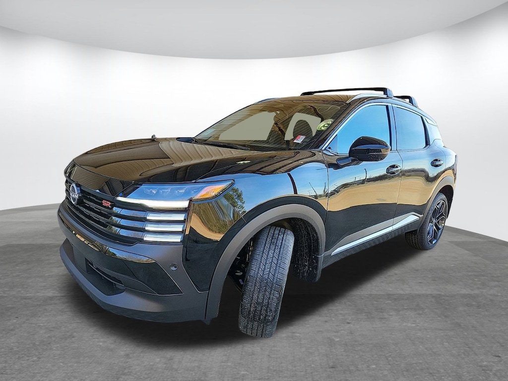 New 2025 Nissan Kicks SR SUV