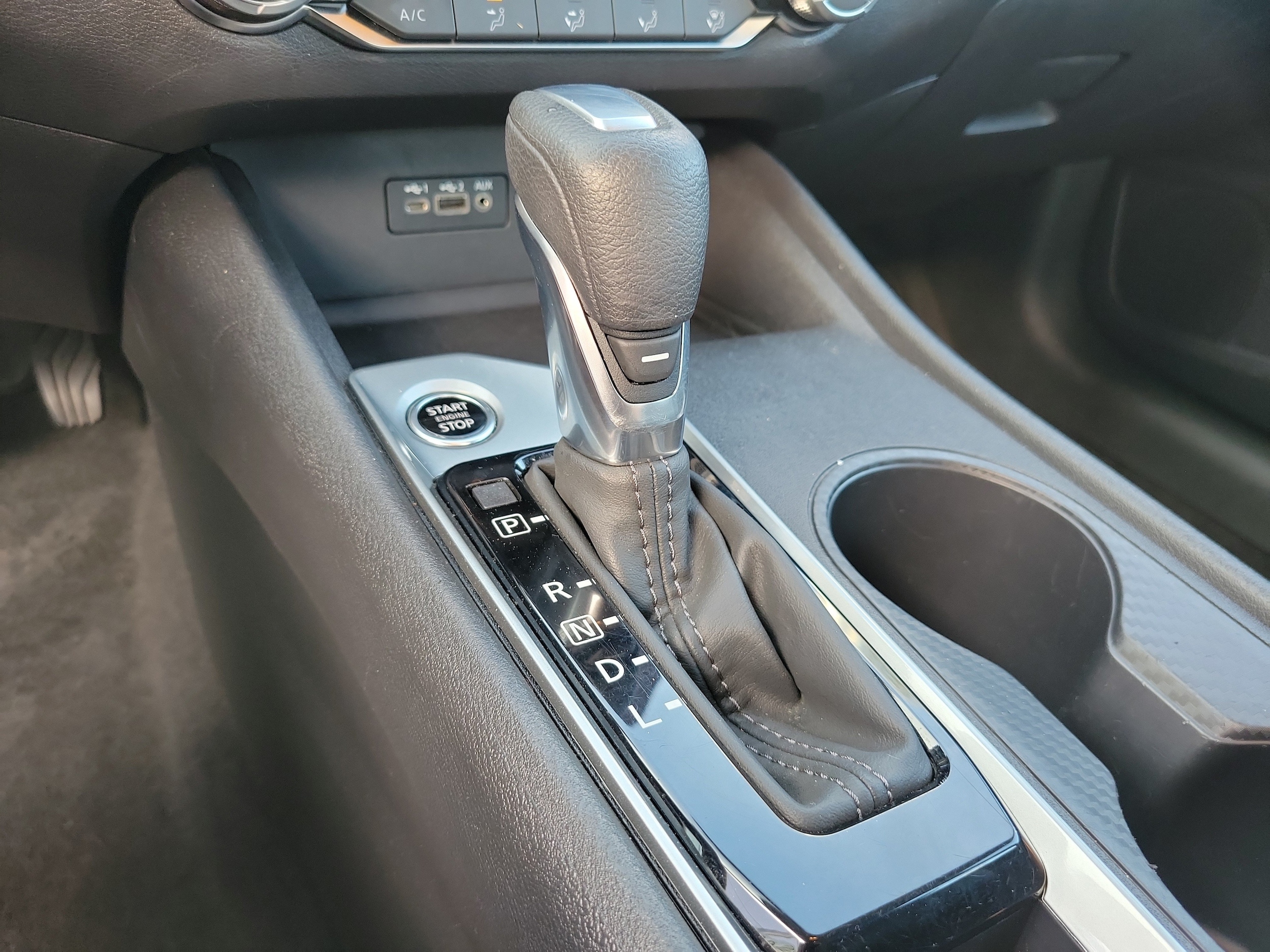 2025 Nissan Altima SV - Photo 19