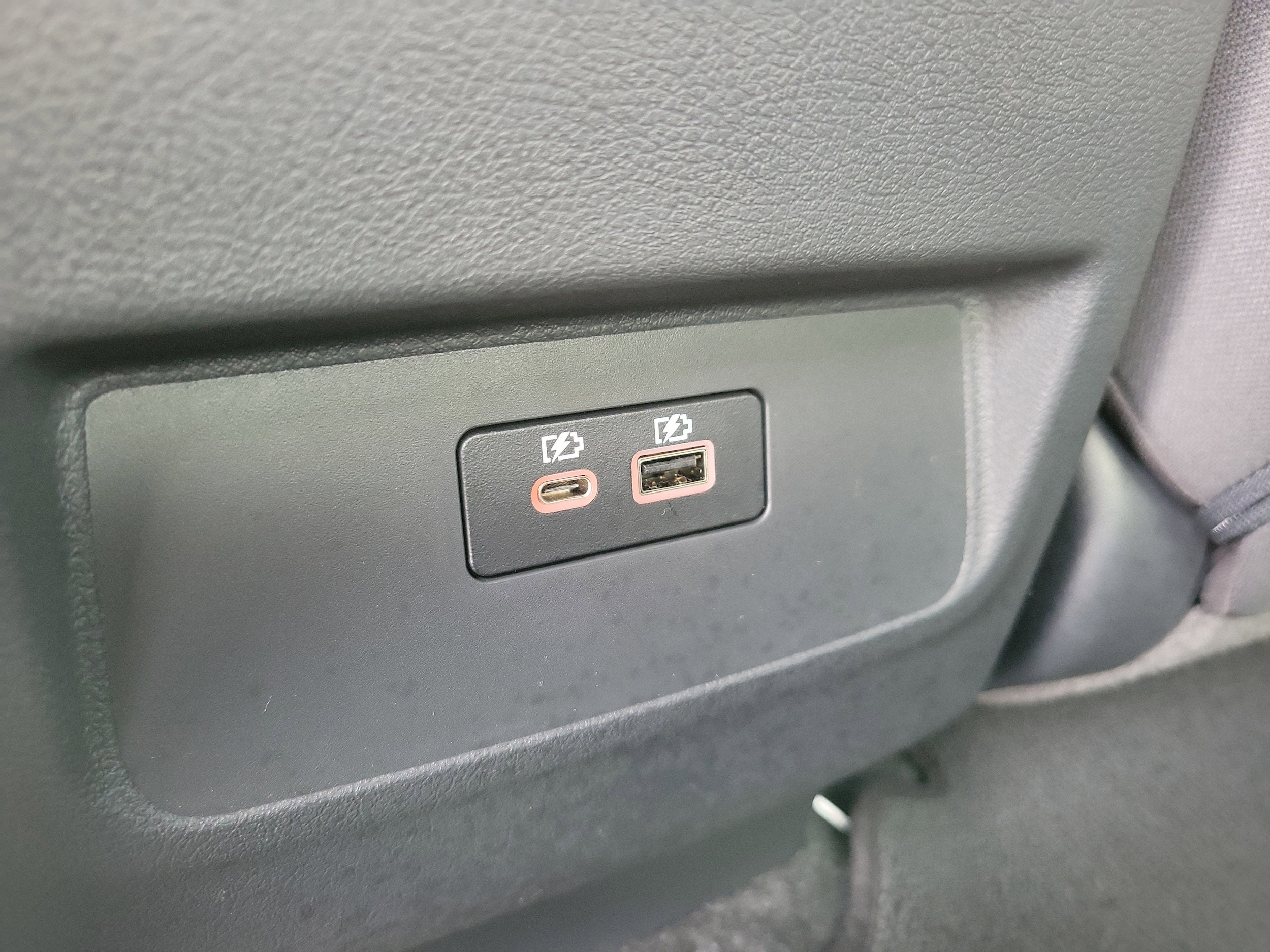 2025 Nissan Frontier SV - Photo 17