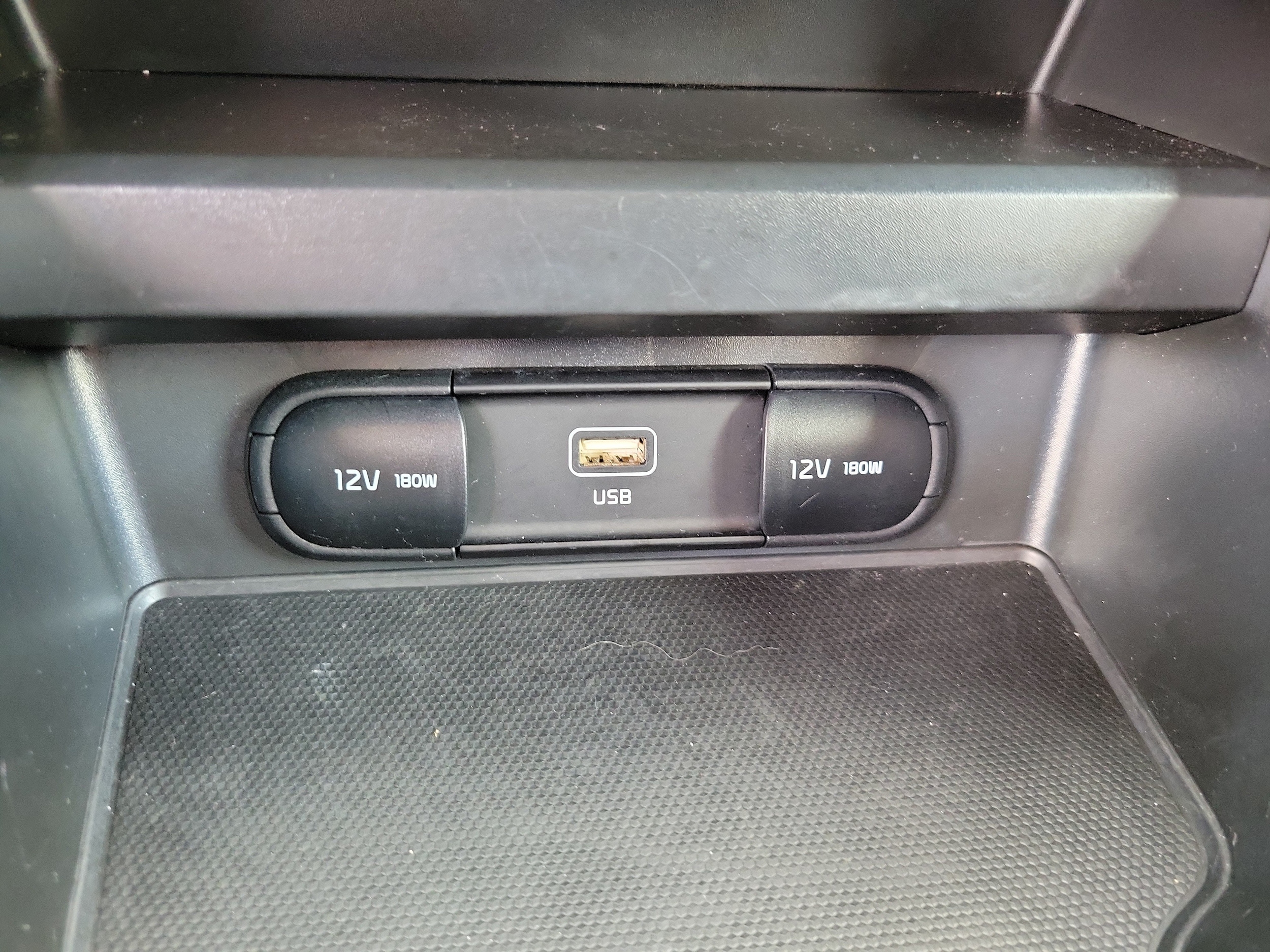 2025 Kia Soul LX - Photo 18