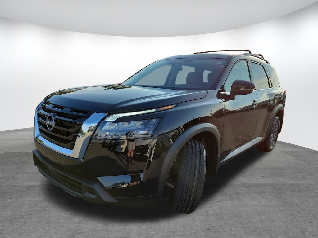 New 2025 Nissan Pathfinder SV SUV