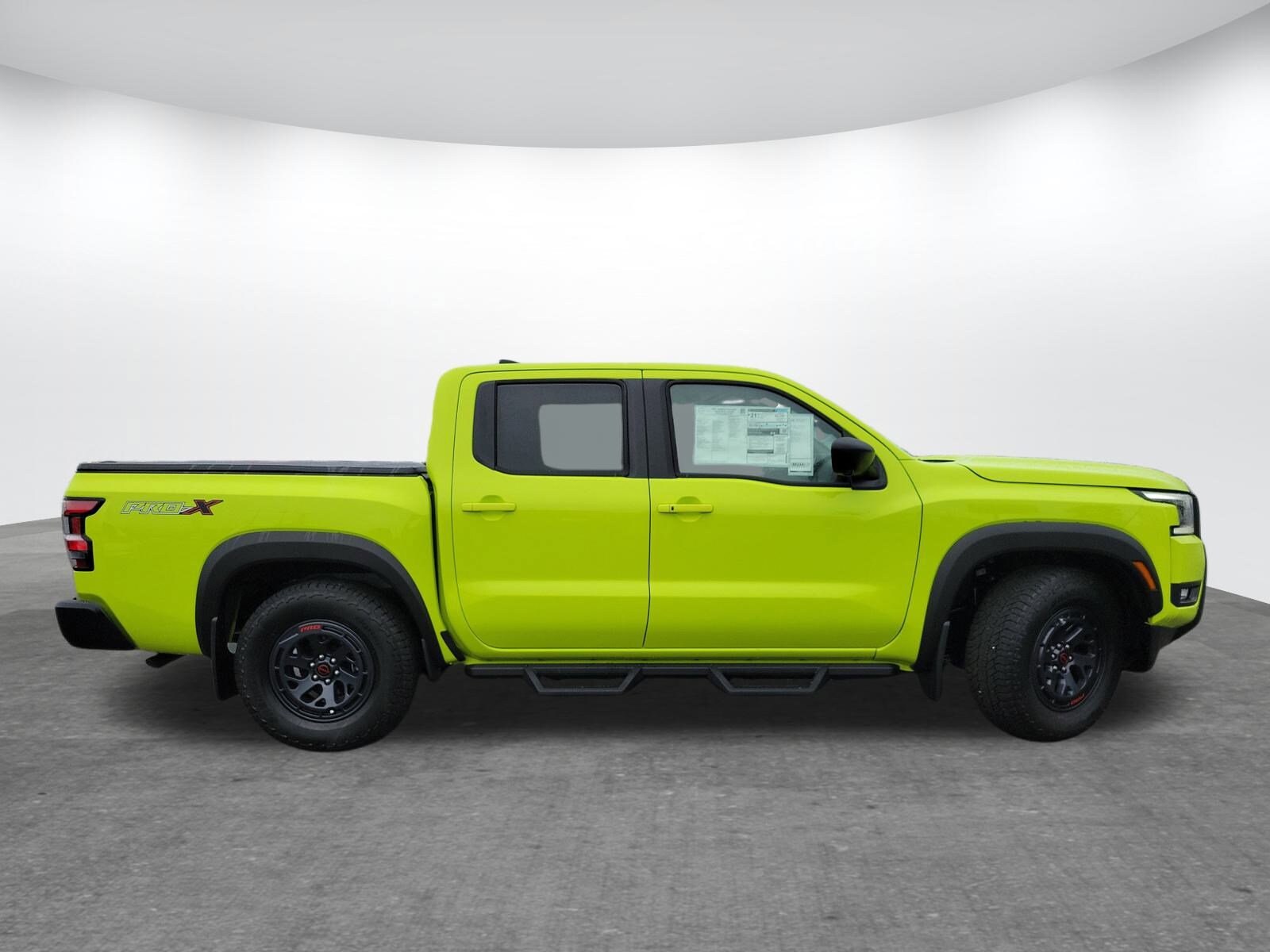 2026 Nissan Frontier PRO-X photo 3