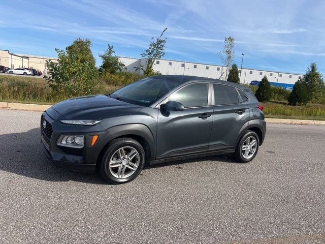 Used 2019 Hyundai Kona SE with VIN KM8K12AA1KU318452 for sale in Saginaw, MI