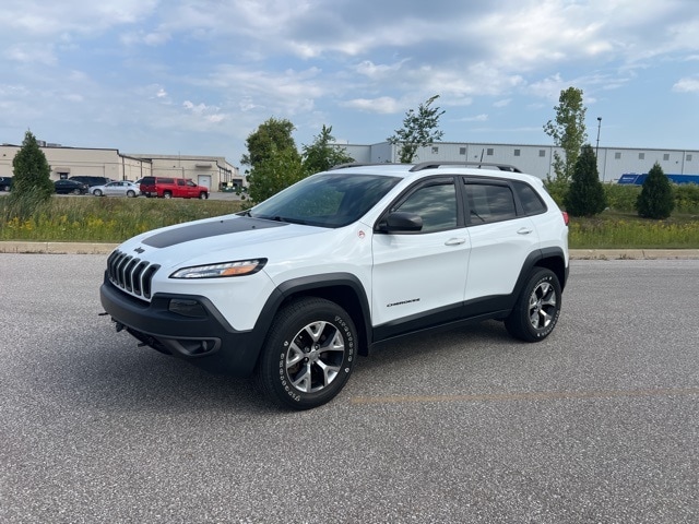 Used 2017 Jeep Cherokee Trailhawk with VIN 1C4PJMBS9HW500121 for sale in Saginaw, MI