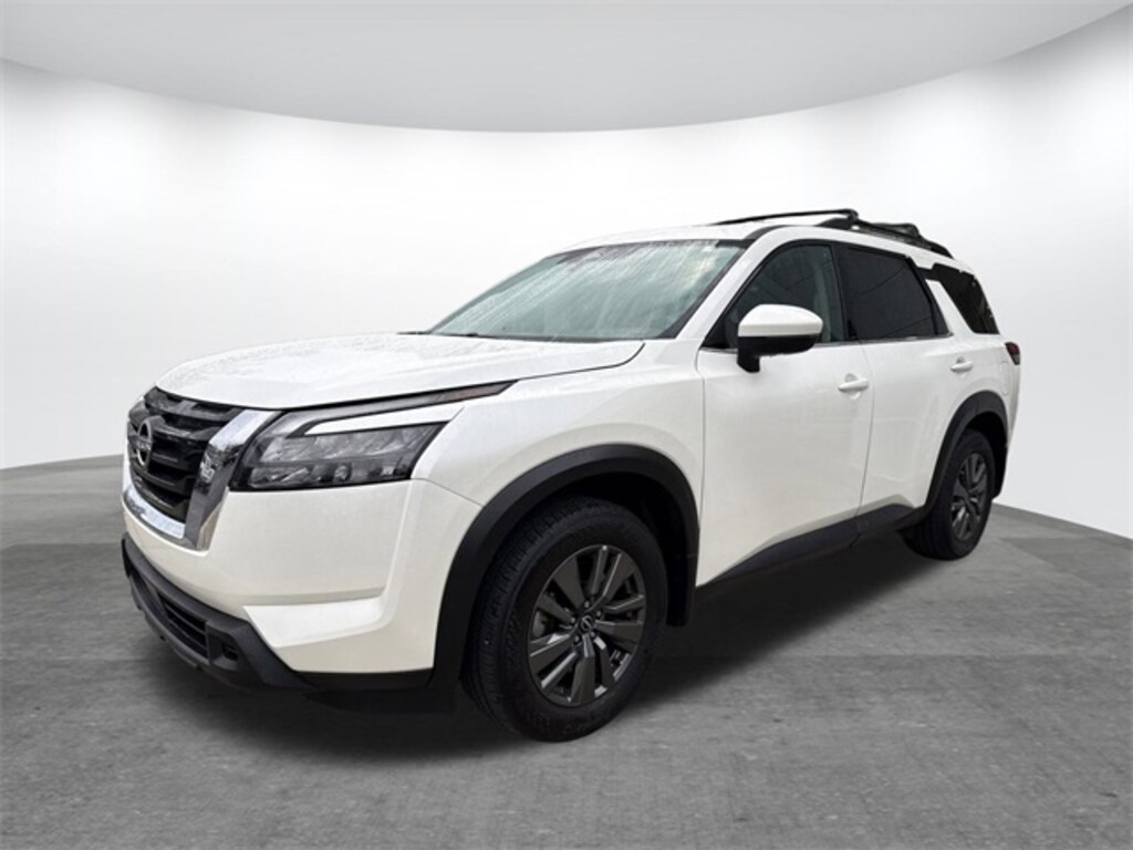 Used 2024 Nissan Pathfinder SV SUV