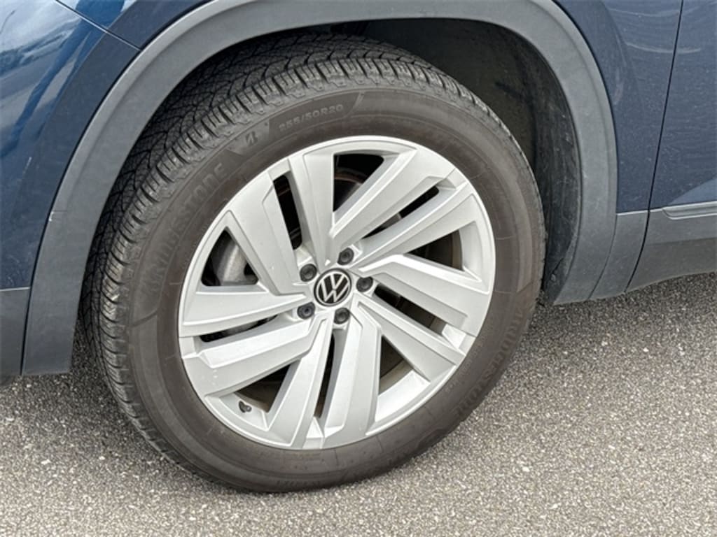 Used 2021 Volkswagen Atlas Cross Sport 3.6L V6 SE w/Technology SUV