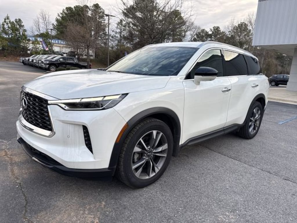 Used 2023 INFINITI QX60 LUXE SUV