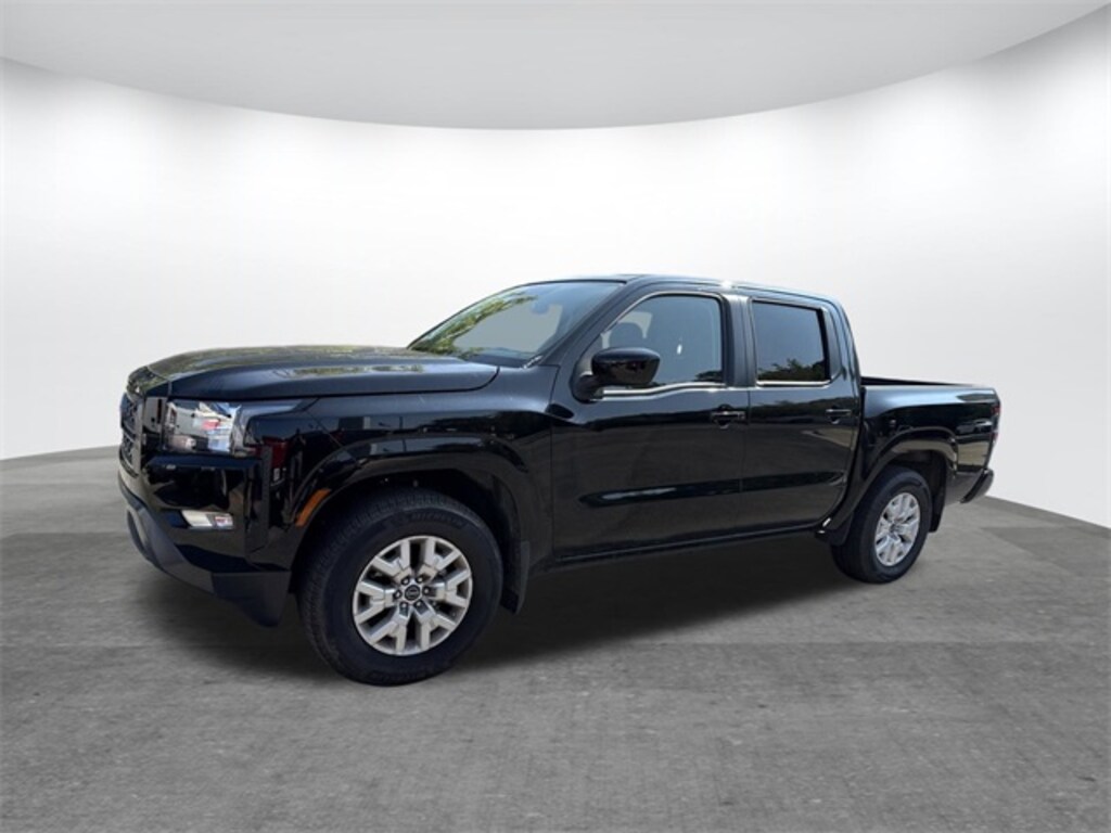 Used 2024 Nissan Frontier SV Truck Crew Cab