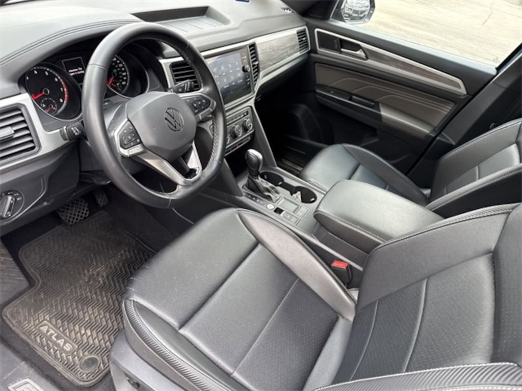 Used 2021 Volkswagen Atlas Cross Sport 3.6L V6 SE w/Technology SUV