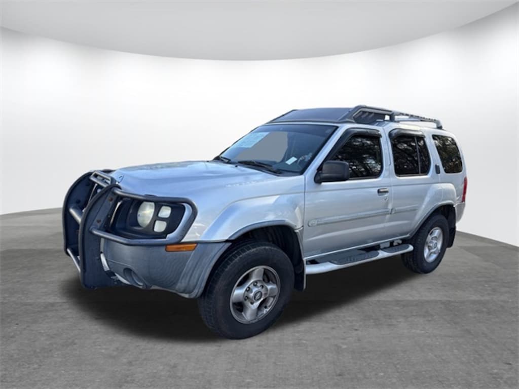 Used 2002 Nissan Xterra XE SUV