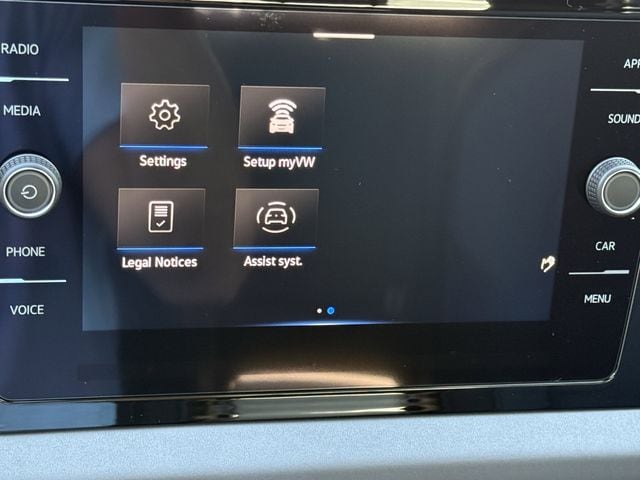 2025 Volkswagen Jetta SE - Photo 15