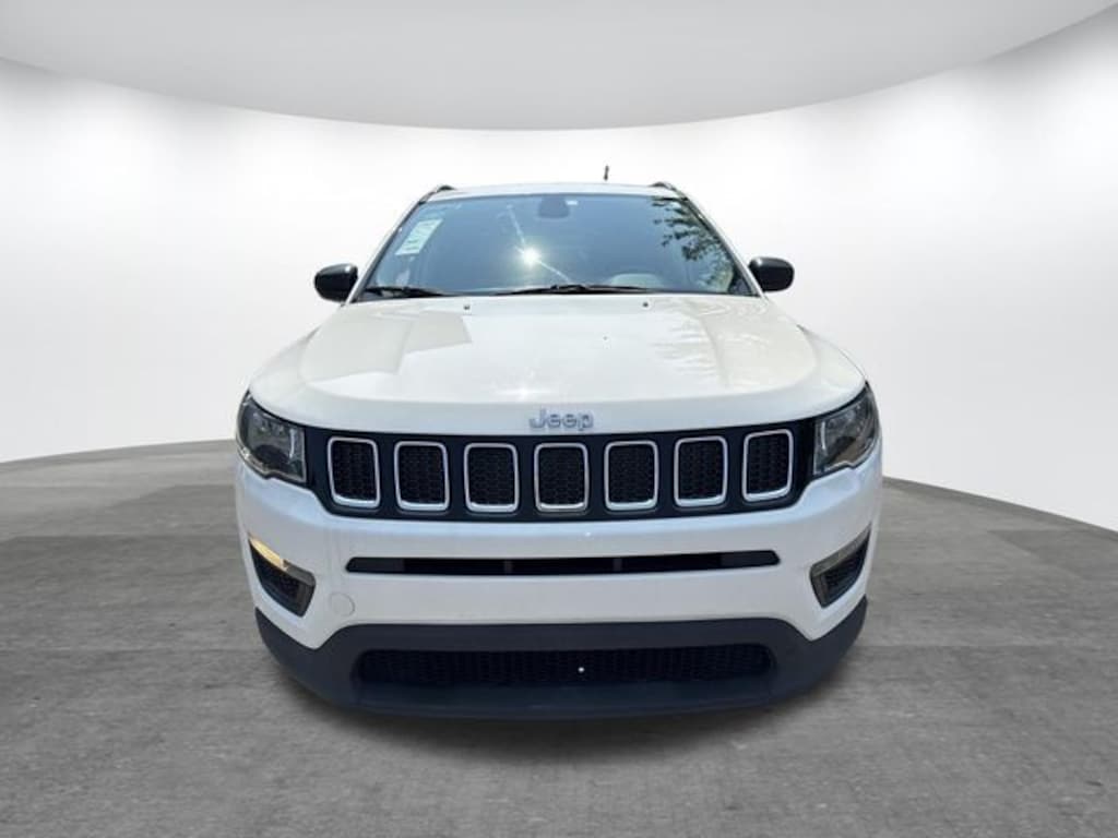 Used 2018 Jeep Compass Sport FWD SUV