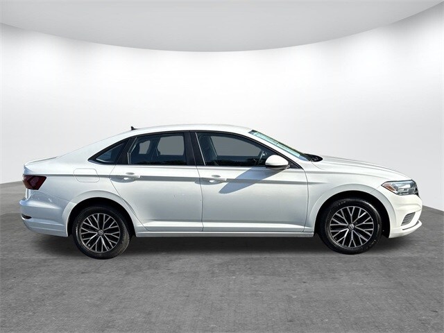 2021 Volkswagen Jetta 1.4T SE photo 3