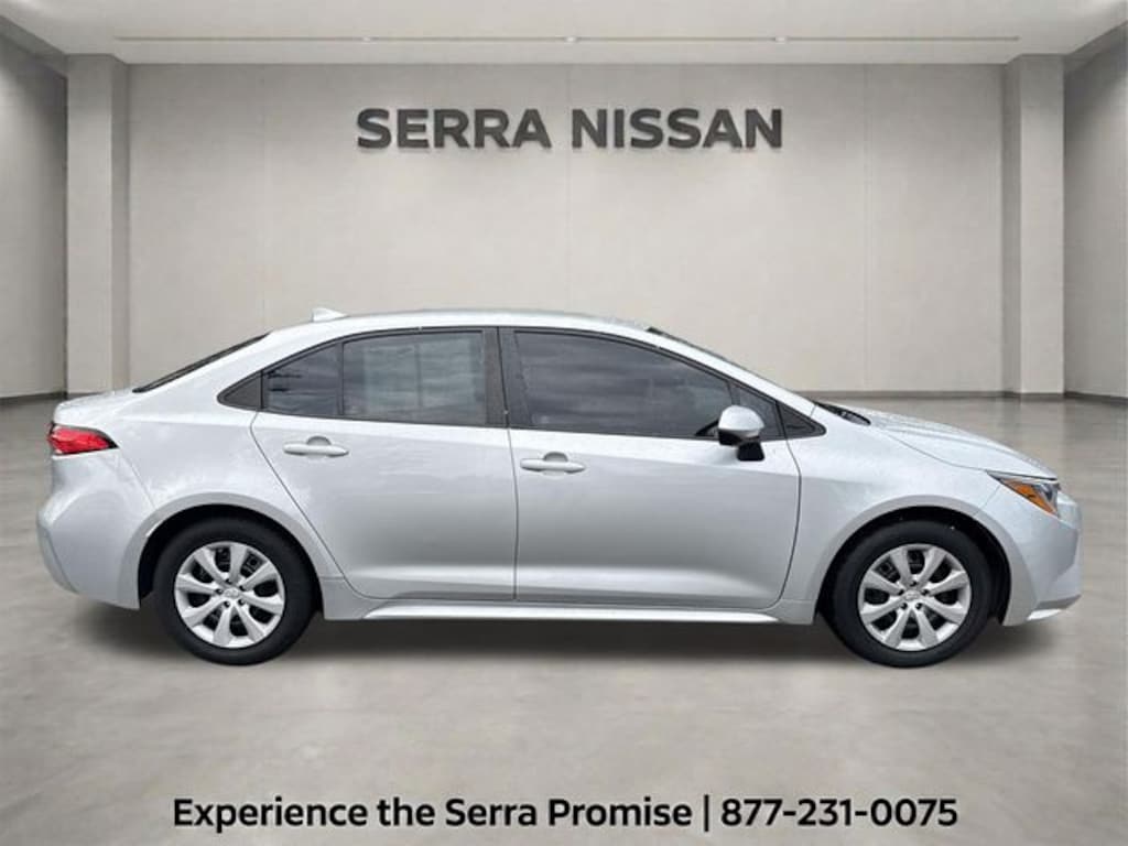 Used 2022 Toyota Corolla LE Sedan