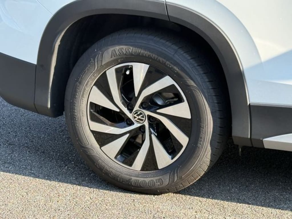 New 2026 Volkswagen Tiguan S SUV