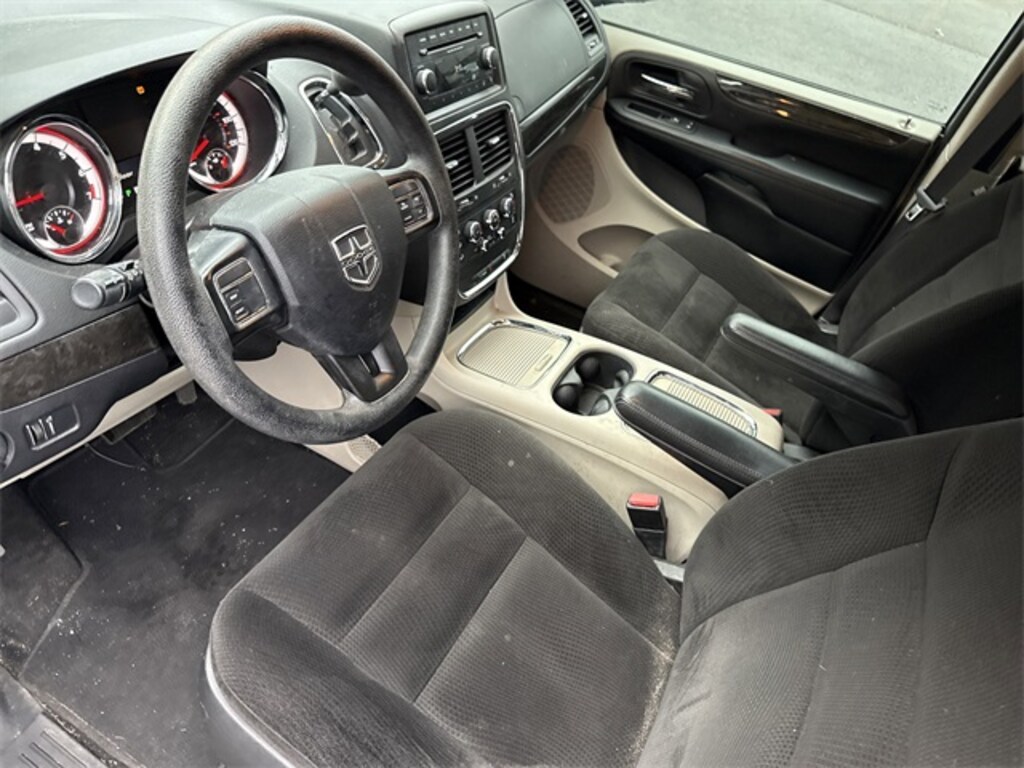 Used 2016 Dodge Grand Caravan SXT Van