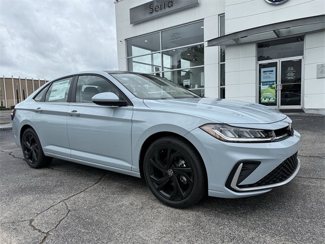 2025 Volkswagen Jetta SE's photo