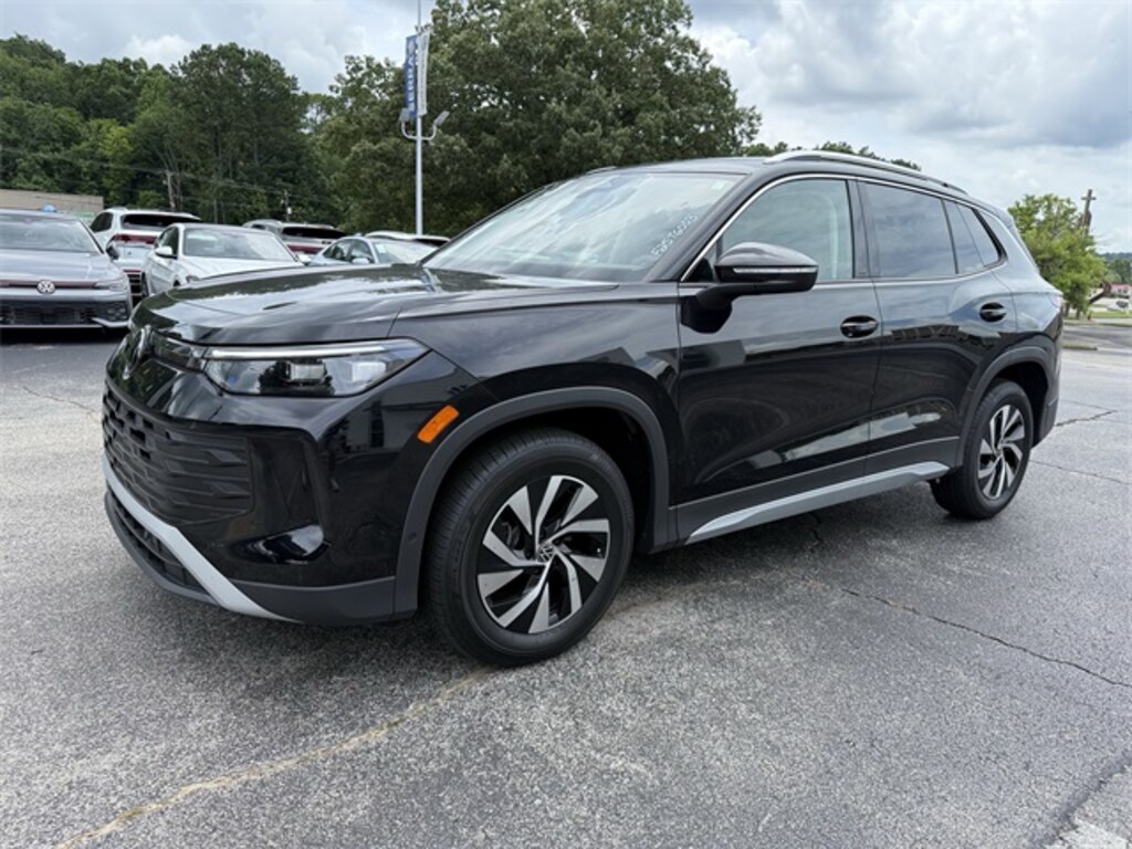New 2026 Volkswagen Tiguan 2.0T S SUV