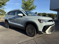 2025 Volkswagen Taos 1.5T SE SUV