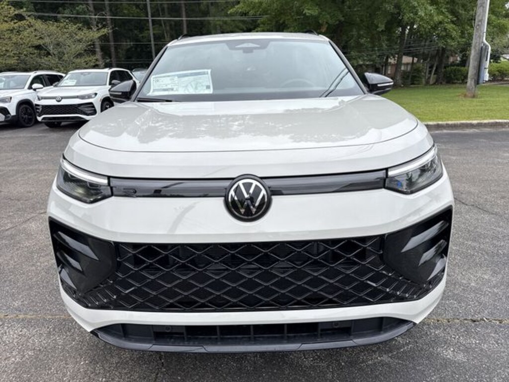 New 2026 Volkswagen Tiguan SE R-Line Black SUV