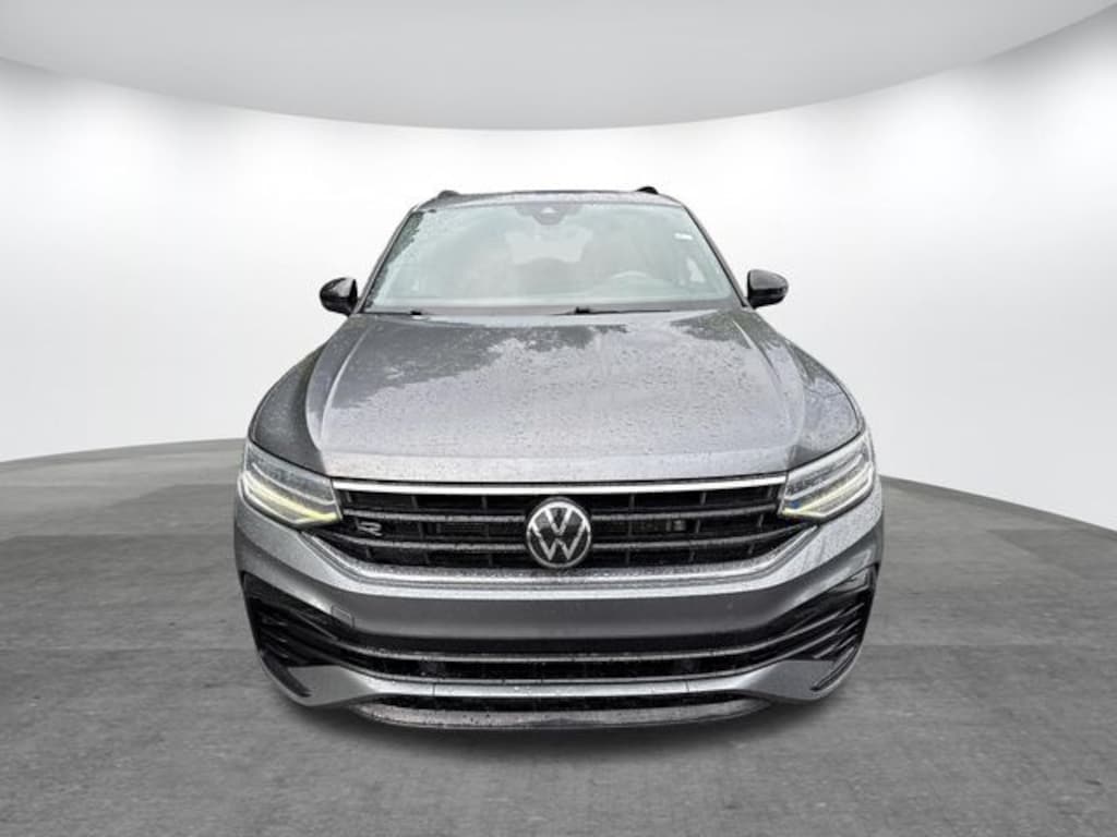 Used 2023 Volkswagen Tiguan 2.0T SE R-Line Black SUV