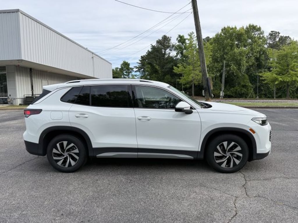New 2026 Volkswagen Tiguan 2.0T S SUV