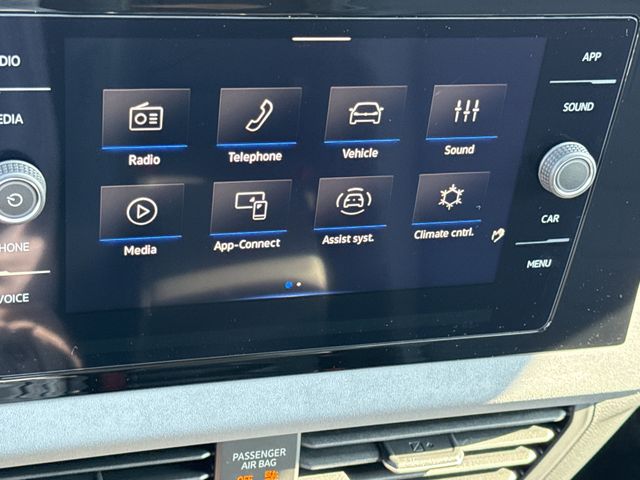 2025 Volkswagen Jetta SE - Photo 15