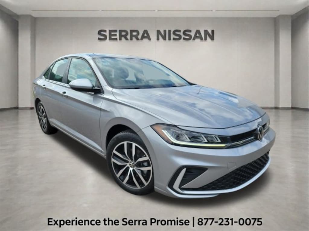 Used 2025 Volkswagen Jetta 1.5T SE Sedan