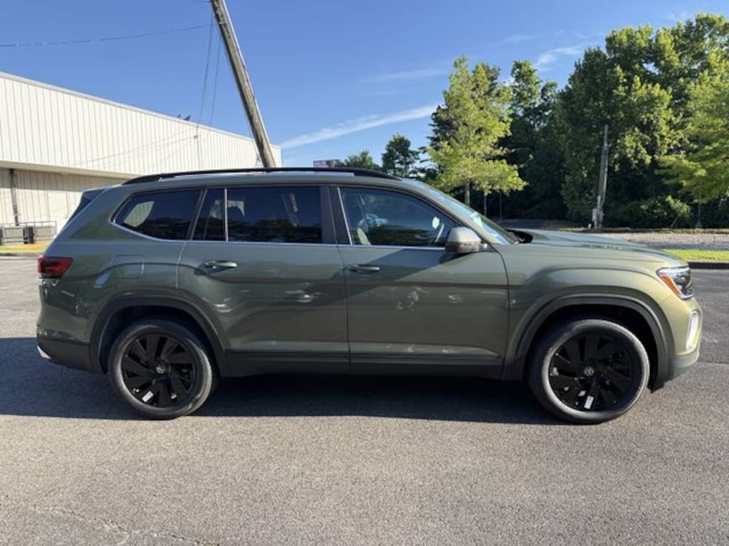New 2026 Volkswagen Atlas 2.0T SE w/Technology SUV