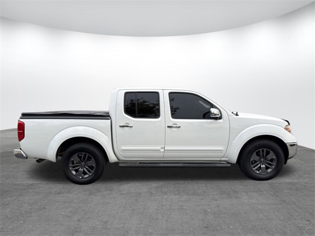 Used 2019 Nissan Frontier SL Truck Crew Cab