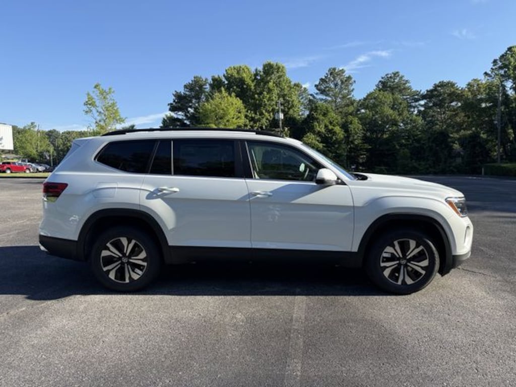 New 2026 Volkswagen Atlas 2.0T SE SUV