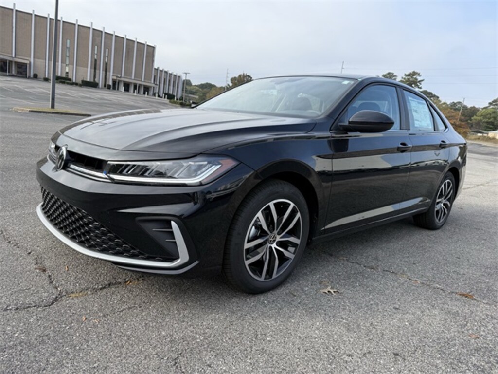 New 2026 Volkswagen Jetta 1.5T SE Sedan