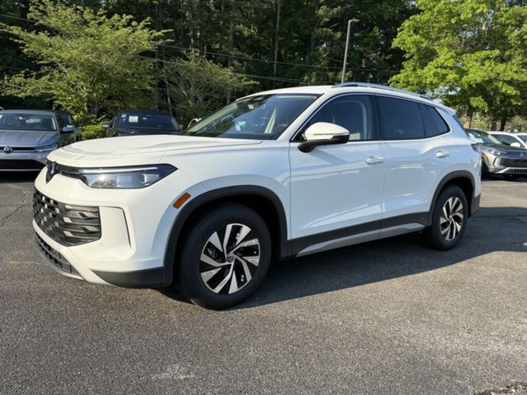 New 2026 Volkswagen Tiguan S SUV