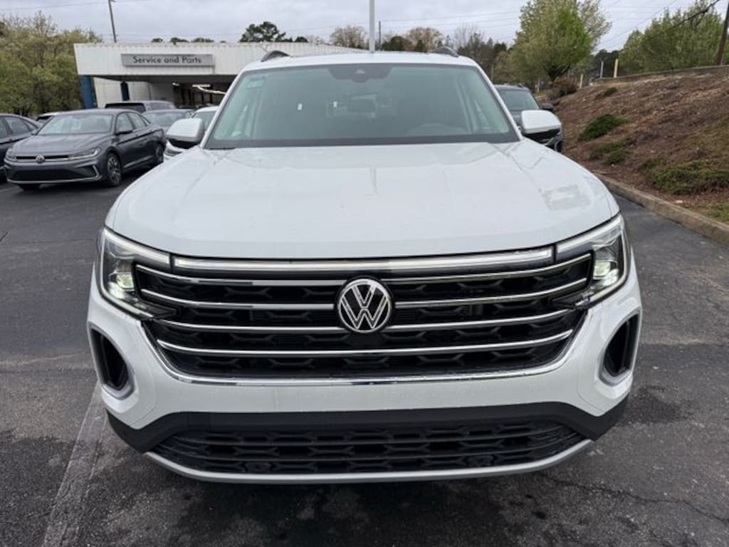 New 2026 Volkswagen Atlas SE w/Technology SUV