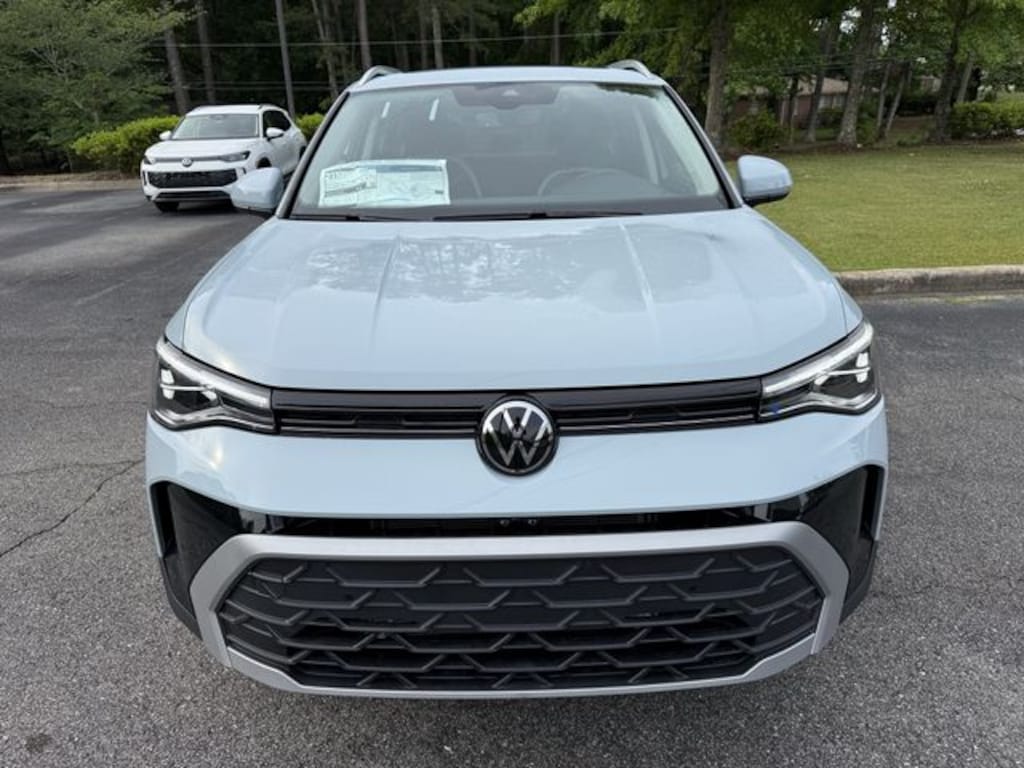 New 2026 Volkswagen Taos 1.5T SE SUV