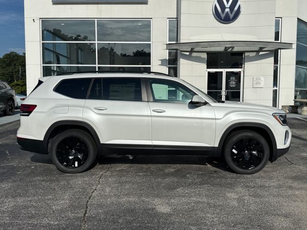New 2026 Volkswagen Atlas 2.0T SE w/Technology SUV
