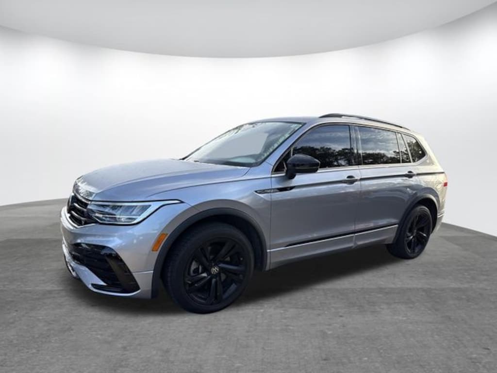 Used 2023 Volkswagen Tiguan 2.0T SE R-Line Black SUV