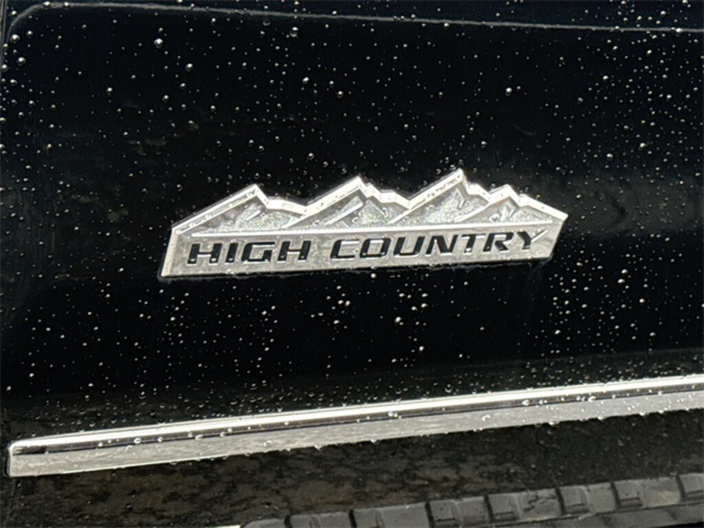 Used 2018 Chevrolet Silverado 1500 High Country Truck Crew Cab