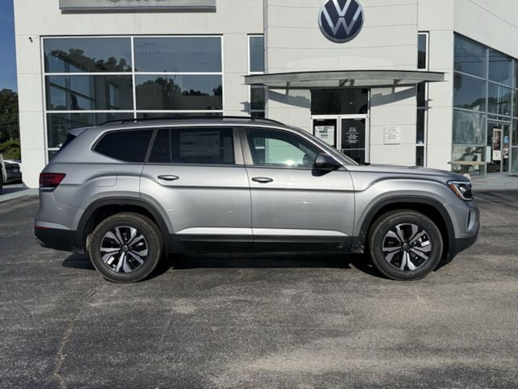 New 2026 Volkswagen Atlas 2.0T SE SUV