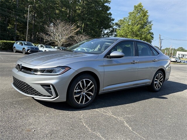 2025 Volkswagen Jetta 1.5T SE photo 2