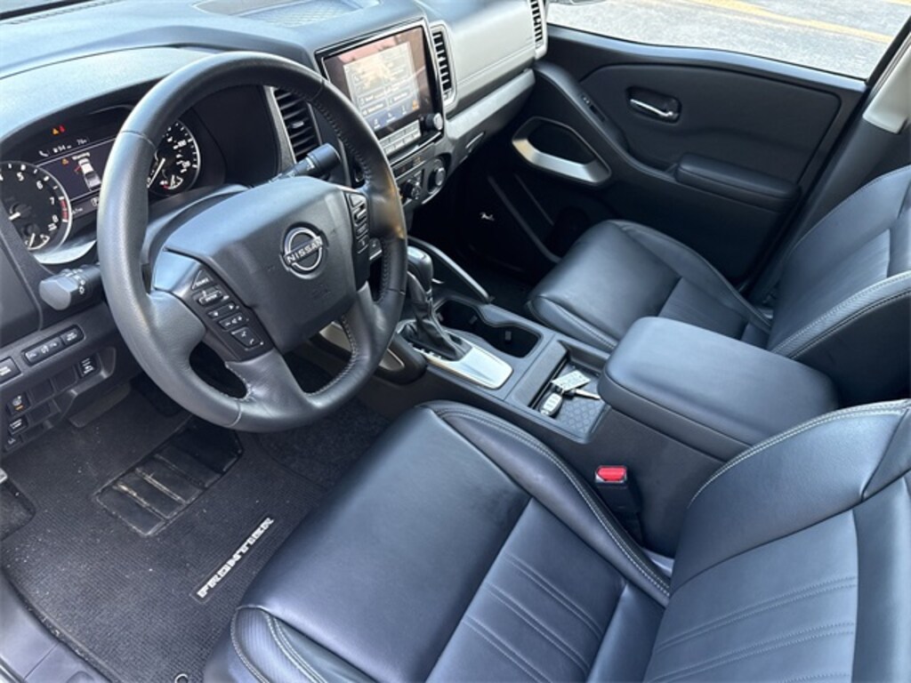 Used 2024 Nissan Frontier SL Truck Crew Cab
