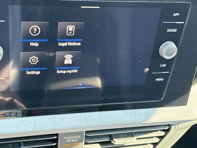 2025 Volkswagen Jetta SE - Photo 16