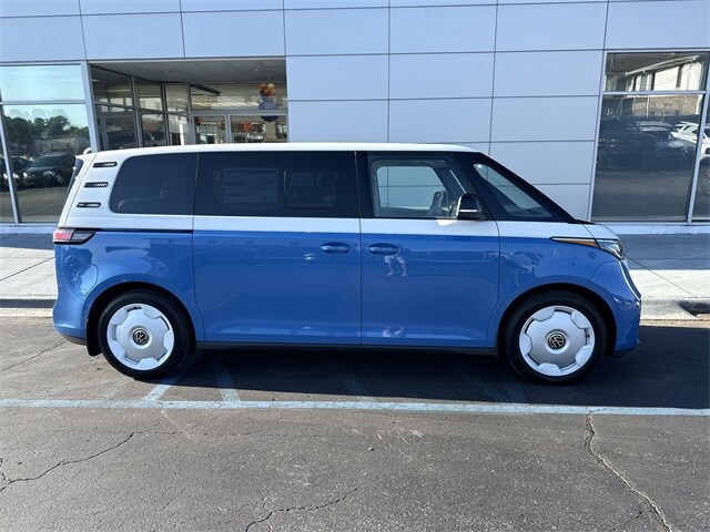 2025 Volkswagen ID. Buzz photo 4