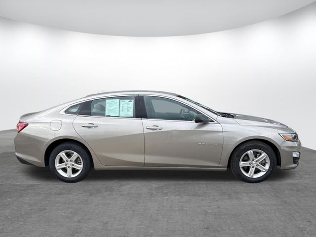 Used 2022 Chevrolet Malibu LT Sedan
